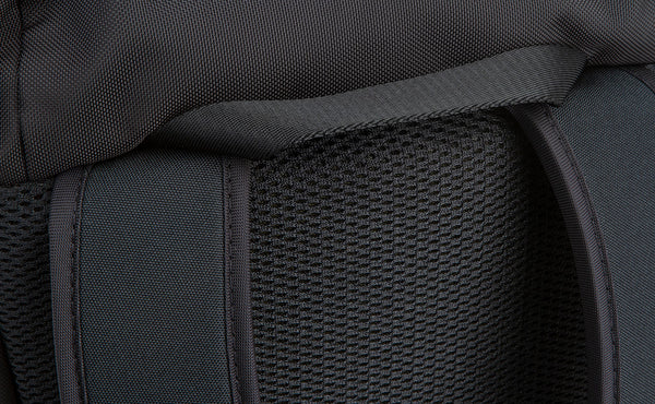 A close shot of the nylon grab handle on the Original Shadow Guide 31.
